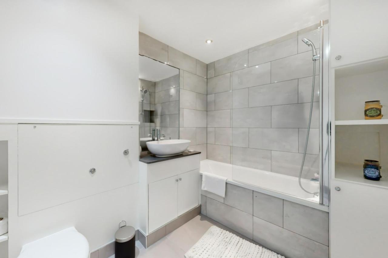 Elegant 1Bed Flat With Parking 5 Min To Hackney Wick Apartment Londra Exterior foto